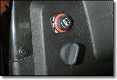 2014 KYMCO UXV 700i 4WD Diff-Lock Button