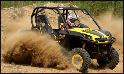 2011 CanAm Commander 1000X SxS / UTV