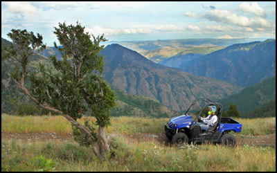 Yamaha Rhino 700 4x4 SxS / UTV - Pro ATV Racer Robbie Mitchell