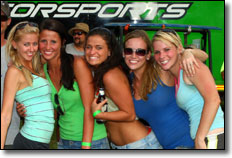 2009 Highlifter Mud Nationals - Spectating Girls
