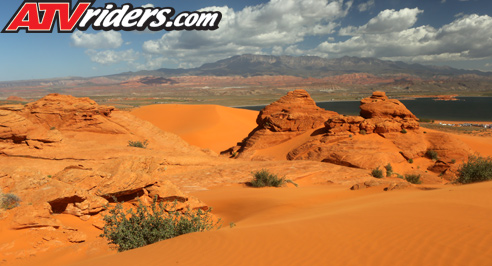 Sand Hollow State Park