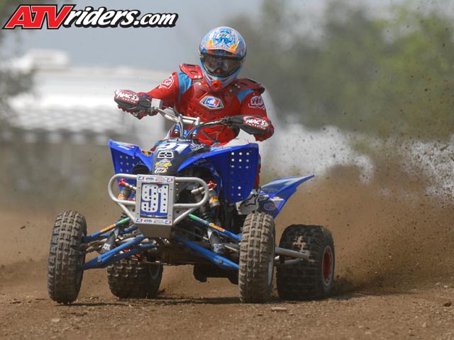 2007-11-jasmin-plante-yfz-450