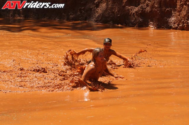 atv-mud-bog-7455