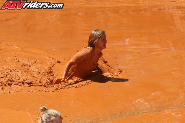 atv-mud-bog-7463