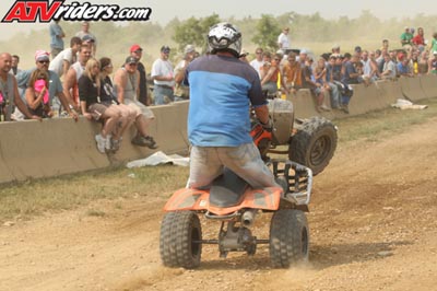 atv-wheelie-h-4510