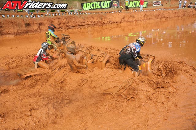 arctic-cat-mud-pro-atv-0513