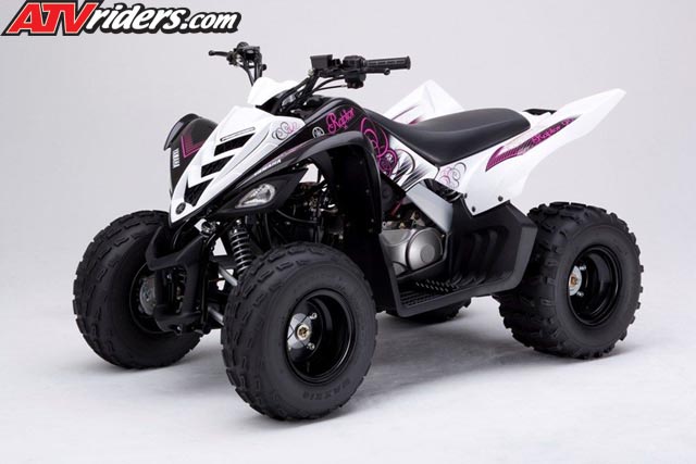 raptor-90-atv-ProductGirlAngle