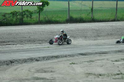 03-amateur-4313