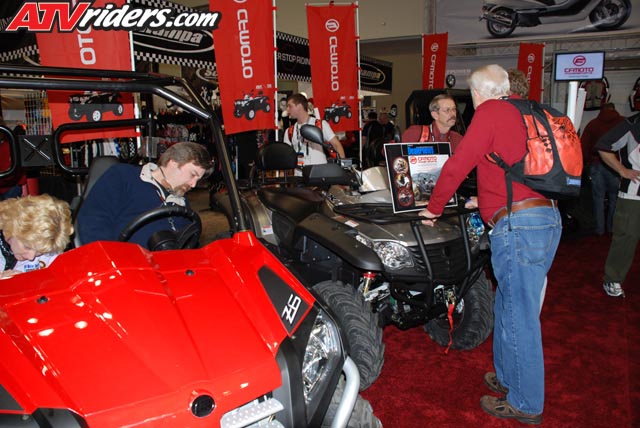 indy-dealer-expo-045