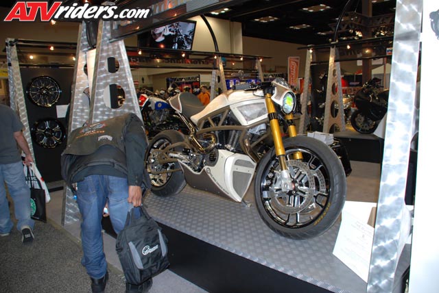 indy-dealer-expo-074
