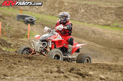 08-amateur-6515