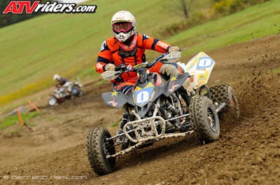 08-amateur-6541