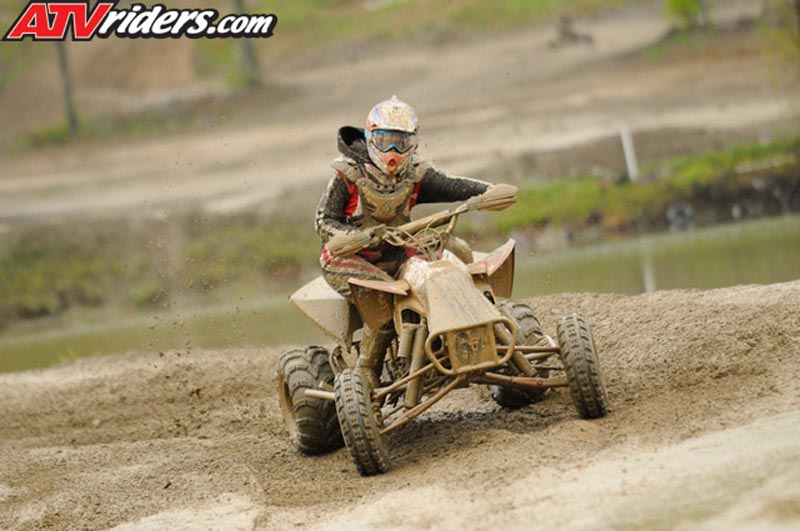 01-women-atv-6863