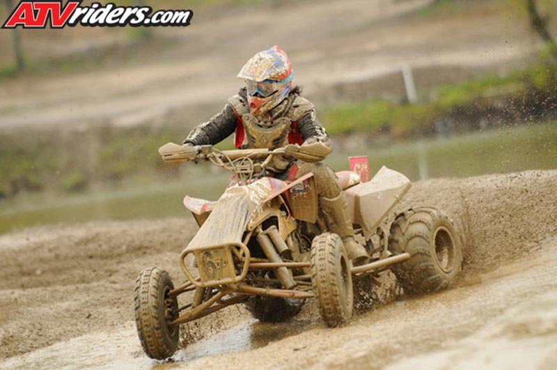 01-women-atv-6865