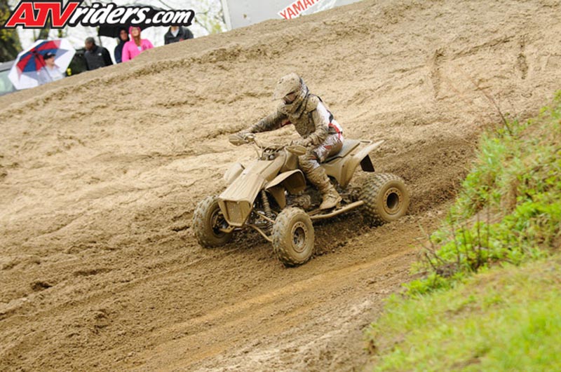 01-women-atv-6876
