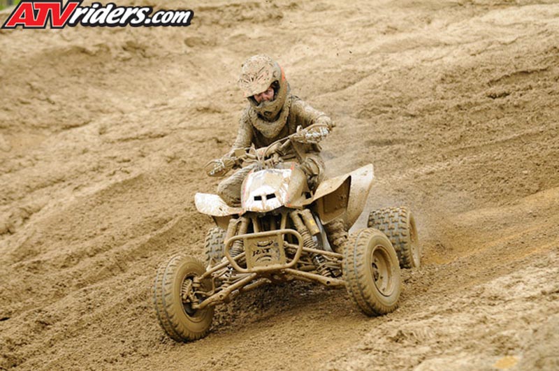 01-women-atv-6896