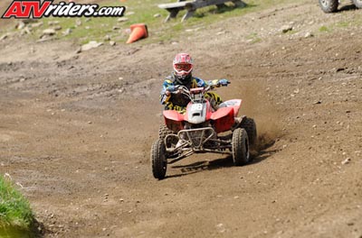 02-amateur-0095