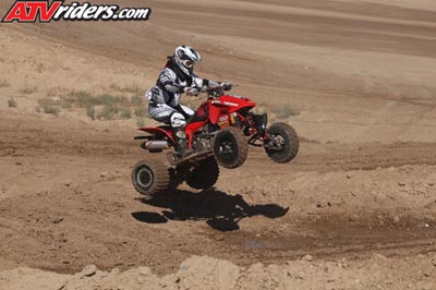 QUAD7895