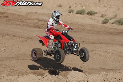 QUAD0883