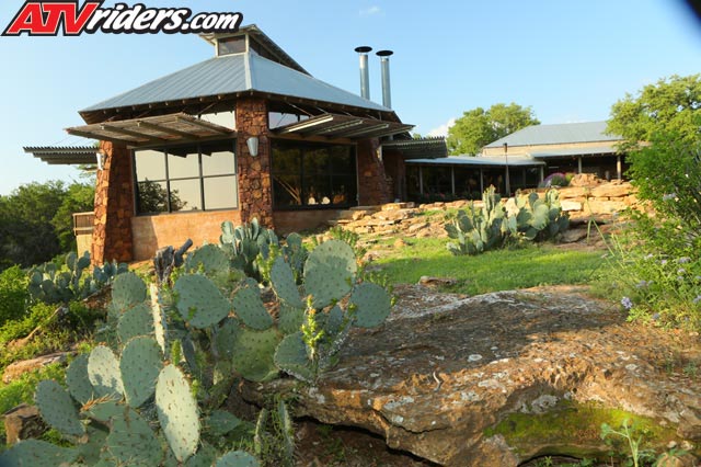 Canon-of-the-eagles-0850