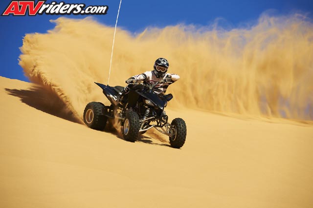 12SPATV_YFZ450_BK_A3_028