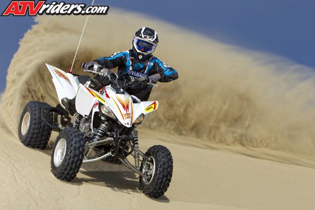 2012_YAM_YFZ450_ACP_18109