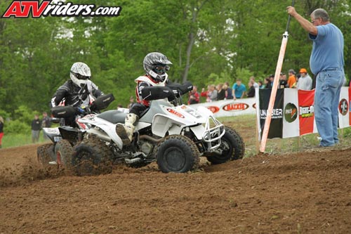 02-atv-3043
