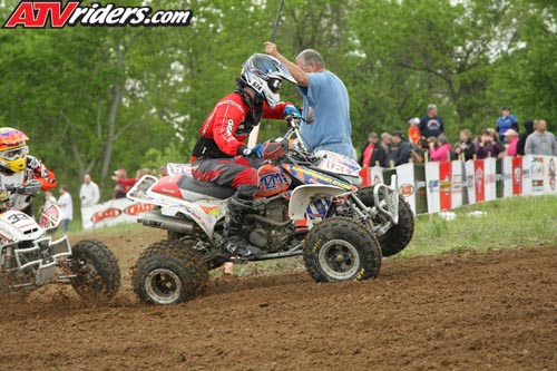 02-atv-3052