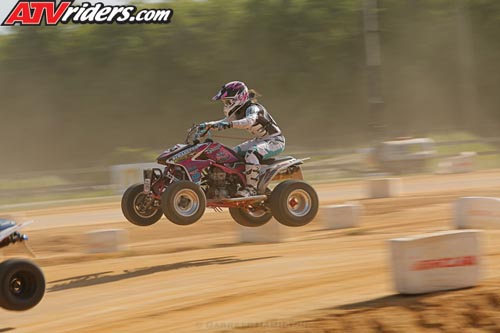 needt_01_women_MG_3798