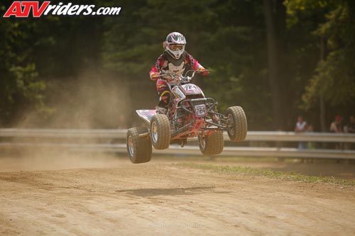 needt-04-atv-women-_JHP3565