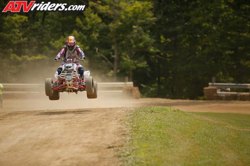 needt-04-atv-women-_JHP3568