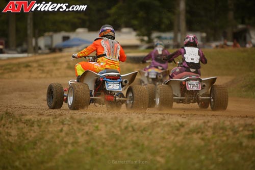 needt-04-atv-women-_JHP6333