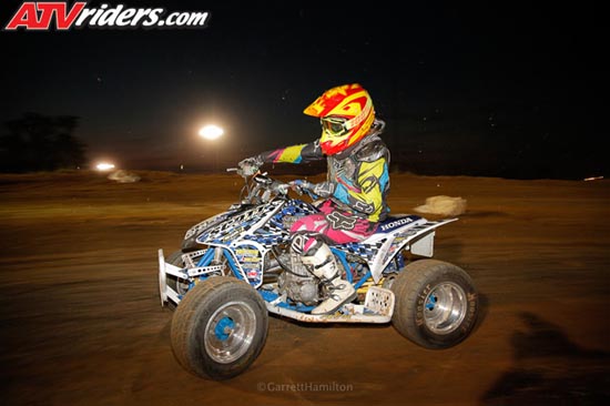 needt-atv-06-women-_JHP6350