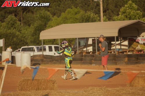 needt-racing-women-_JHP1705