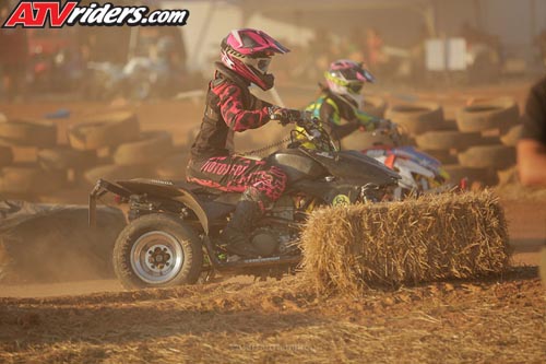 needt-racing-women-_JHP1779