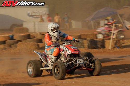 needt-racing-women-_JHP1808