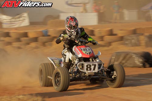 needt-racing-women-_JHP1811