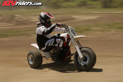 needt-racing-amateur-_JHP4501