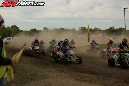 needt-racing-pro-lite-main-_JHP6861