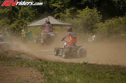 needt-racing-women-_JHP4333