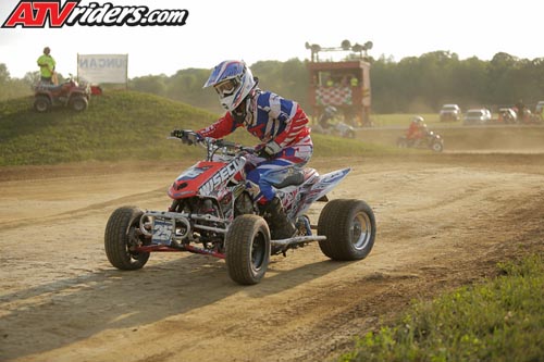 needt-racing-05-pro-main-_JHP3409