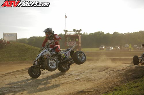 needt-racing-05-pro-main-_JHP3418