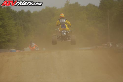 needt-racing-05-women-main-_JHP0362