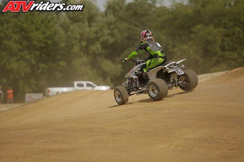 needt-racing-05-women-main-_JHP0439