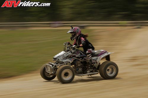 needt-racing-05-women-main-_JHP0492