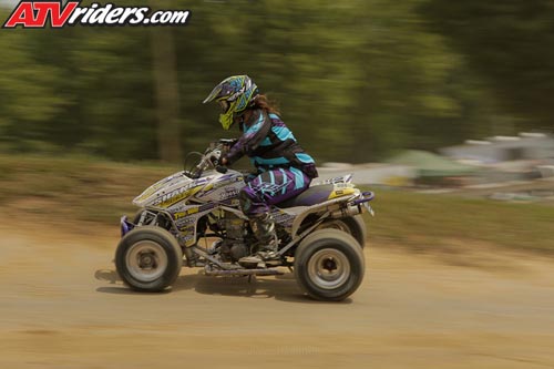 needt-racing-05-women-main-_JHP0494