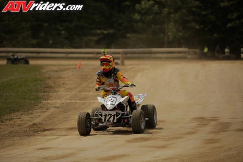 needt-racing-05-women-main-_JHP0503