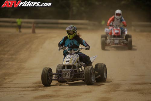 needt-racing-05-women-main-_JHP0507