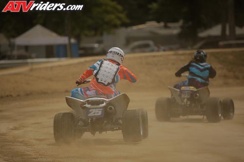 needt-racing-05-women-main-_JHP0509