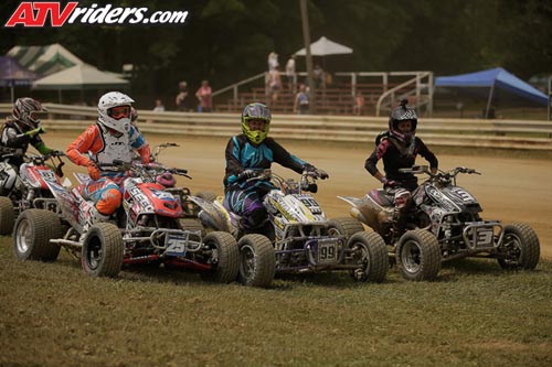 needt-racing-05-women-main-_JHP0518